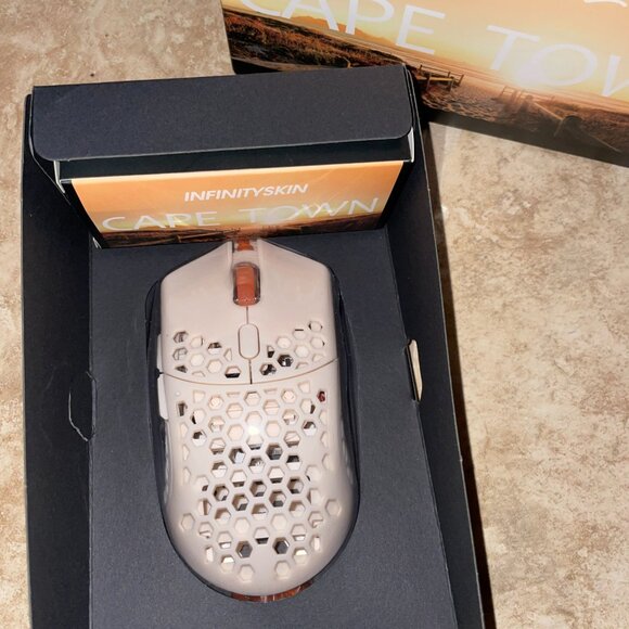 NEW Finalmouse Ultralight 2 - Cape Town - PC Gaming Mouse *2 avail - price PER 1 - Picture 5 of 9